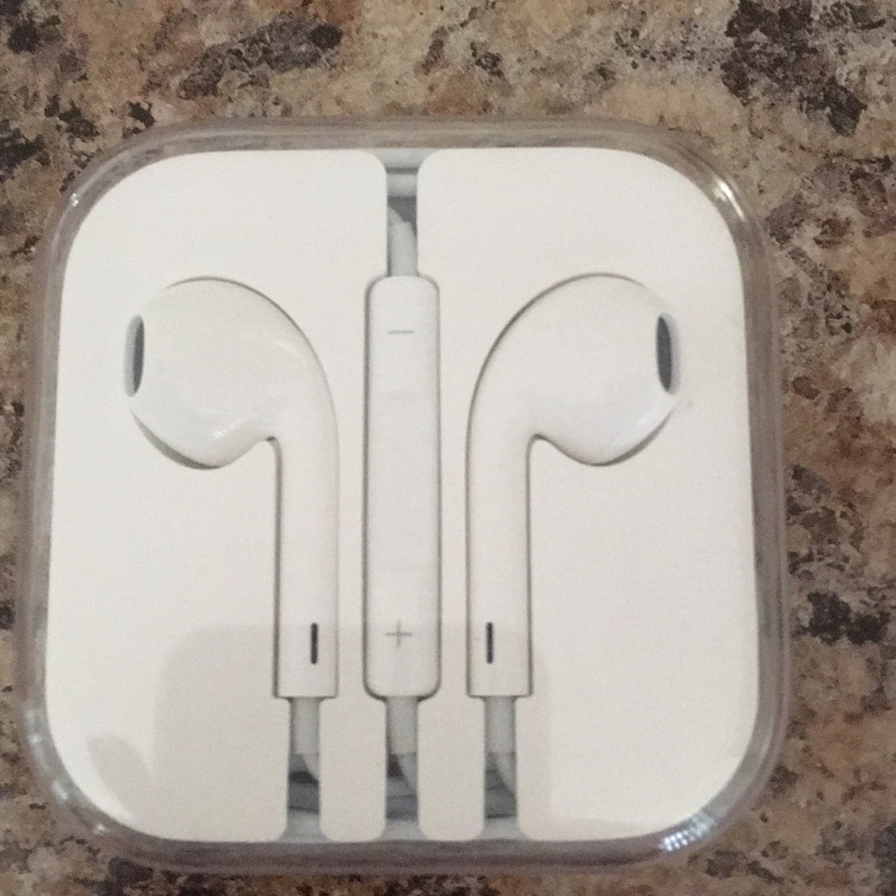 New IPhone headphones